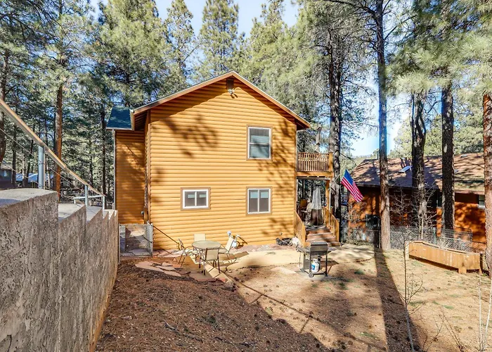 Mountain Retreat In Flagstaff's Kachina Village! Holiday home