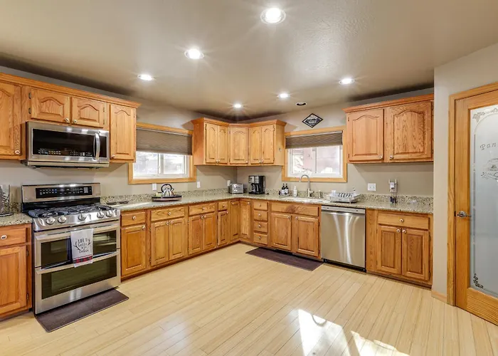 Mountain Retreat In Flagstaff's Kachina Village! Mountainaire