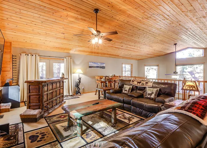 Mountain Retreat In Flagstaff's Kachina Village! Holiday home *